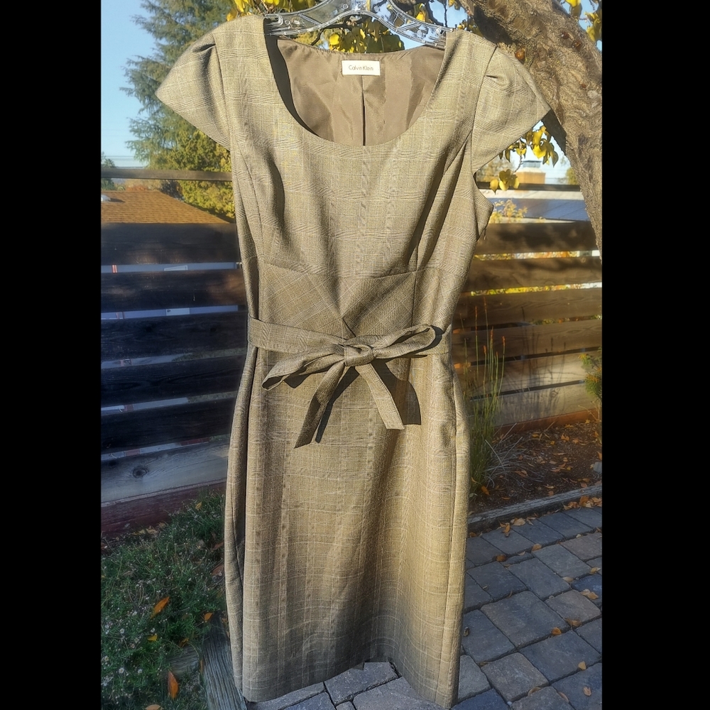 Calvin Klein Brown Tan Plaid Pencil Front Tie Belt Dress Business Academia